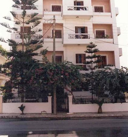 Elena Apartments 'The Family' Chania  Eksteriør billede
